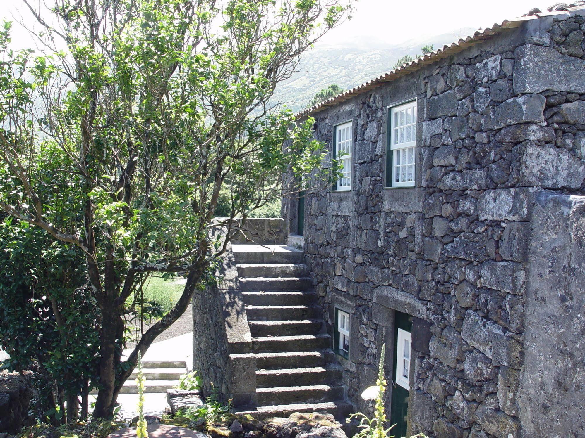 Houses In Pico Prainha  Exteriör bild